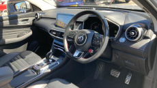 MG HS 1.5 T-GDI Trophy 5dr DCT Petrol Hatchback